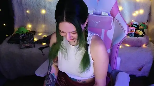 Ginger Stay online show from April 2026 10:39:01 AM