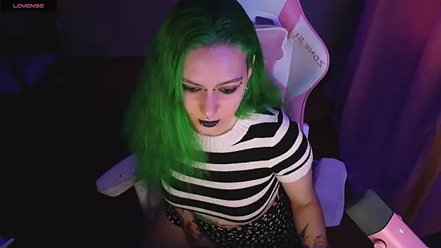 Ginger Stay online show from May 2026 06:23:02 AM