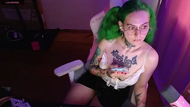Ginger Stay online show from May 2026 10:34:01 AM