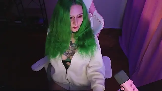 Ginger Stay online show from June 2026 07:08:02 AM