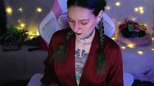 Ginger Stay online show from April 2026 07:47:01 AM