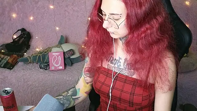 Ginger Stay online show from September 2025 10:42:01 PM