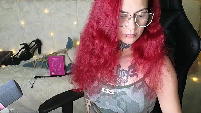 Ginger Stay online show from October 2025 09:16:01 PM