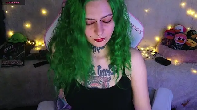Ginger Stay online show from May 2026 08:51:01 AM