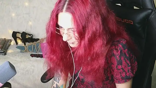 Ginger Stay online show from October 2025 10:22:02 PM
