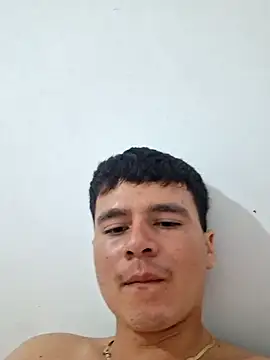 Andres1052 online show from February 2026 09:25:01 PM