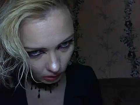 WildMissNiks online show from May 2026 08:22:02 AM