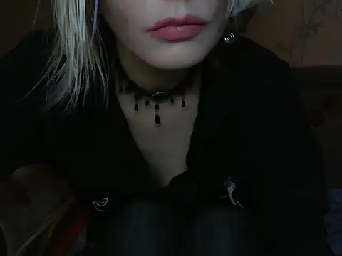 WildMissNiks online show from June 2026 07:08:02 AM