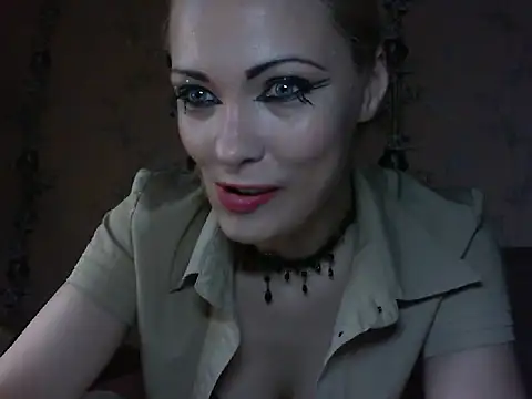 WildMissNiks online show from May 2026 07:16:01 AM
