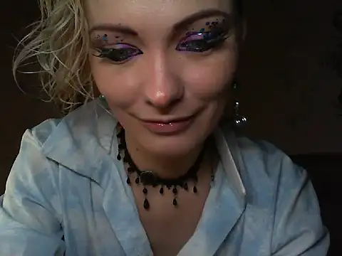 WildMissNiks online show from May 2026 06:34:01 AM