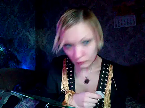 Snapshot of WildMissNiks chatting on December 2024 11:00:02 AM WildMissNiks online show from December 2024 11:00:02 AM