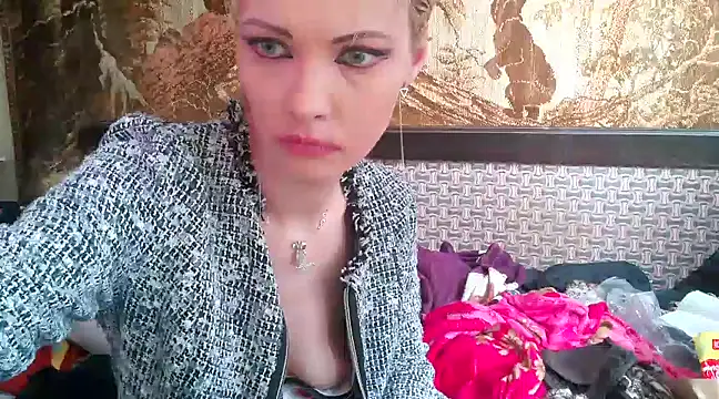 Snapshot of WildMissNiks chatting on March 2025 11:45:02 AM WildMissNiks online show from March 2025 11:45:02 AM