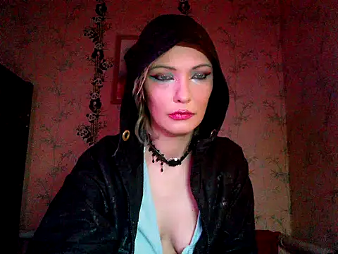 WildMissNiks online show from November 2025 09:20:02 AM