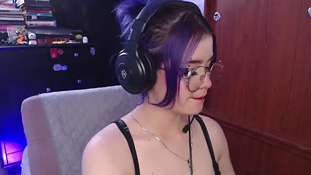 Raventh  online show from September 2025 09:54:02 PM