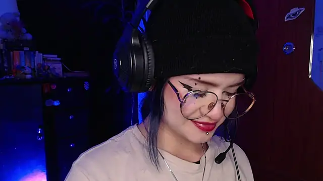 Snapshot of Raventh_ chatting on December 2025 03:24:02 AM Raventh online show from December 2025 03:24:02 AM