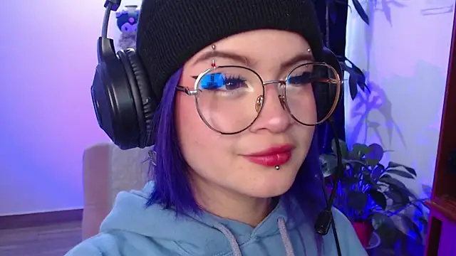 Snapshot of Raventh_ chatting on September 2025 10:38:01 PM Raventh online show from September 2025 10:38:01 PM