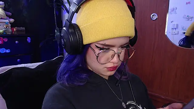 Snapshot of Raventh_ chatting on October 2025 05:09:02 AM Raventh online show from October 2025 05:09:02 AM