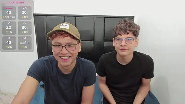 javieryalejandro online show from September 2025 12:32:02 PM