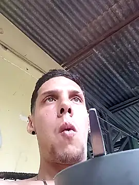 Kingeduardo online show from February 2025 04:32:02 PM