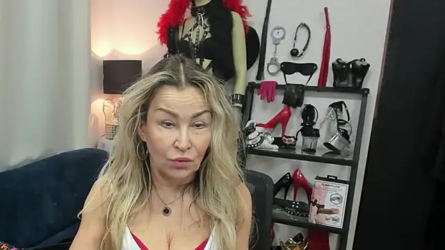 crystaLUX online show from March 2026 05:19:01 AM