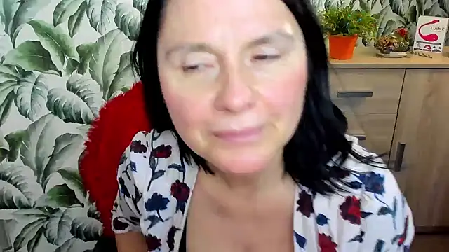 Snapshot of Ellennaughty chatting on January 2025 03:55:02 AM Ellennaughty online show from January 2025 03:55:02 AM