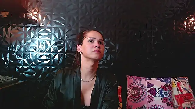 PINK  LOLA1 online show from October 2025 12:25:02 AM