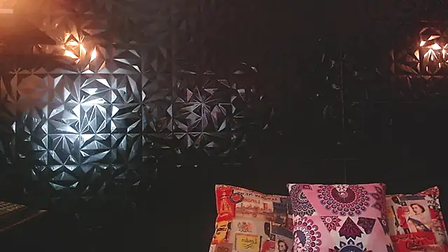 PINK  LOLA1 online show from December 2025 12:32:01 AM