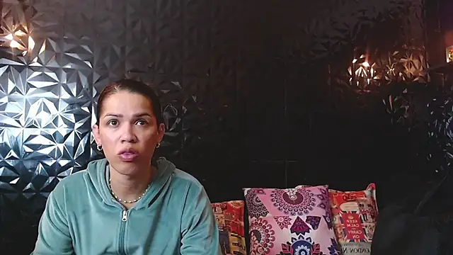 PINK  LOLA1 online show from September 2025 12:27:02 PM