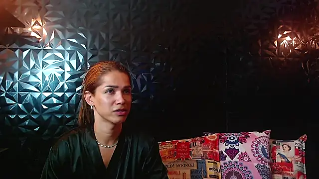 PINK  LOLA1 online show from November 2025 11:09:01 PM