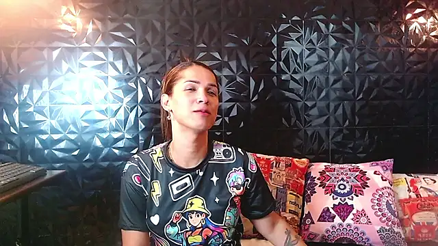 PINK  LOLA1 online show from March 2026 11:31:02 PM