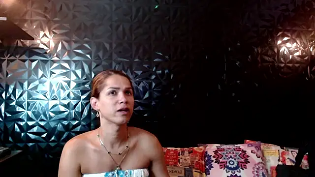 PINK  LOLA1 online show from March 2026 10:28:02 PM