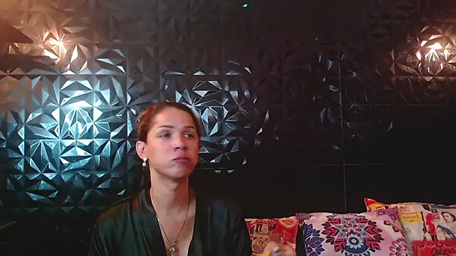 PINK  LOLA1 online show from April 2026 01:24:02 AM