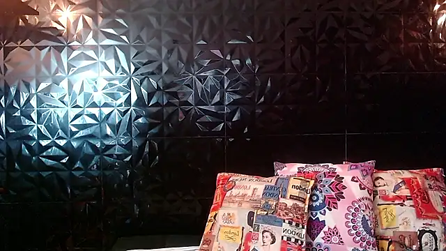 PINK  LOLA1 online show from February 2026 11:12:01 PM