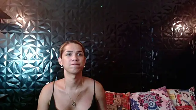 PINK  LOLA1 online show from June 2026 08:50:01 PM