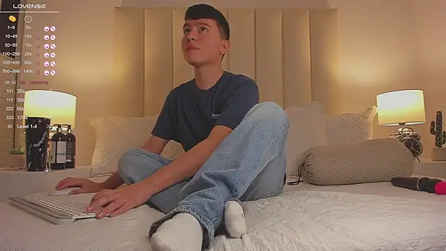 the little cody online show from October 2025 08:09:02 PM