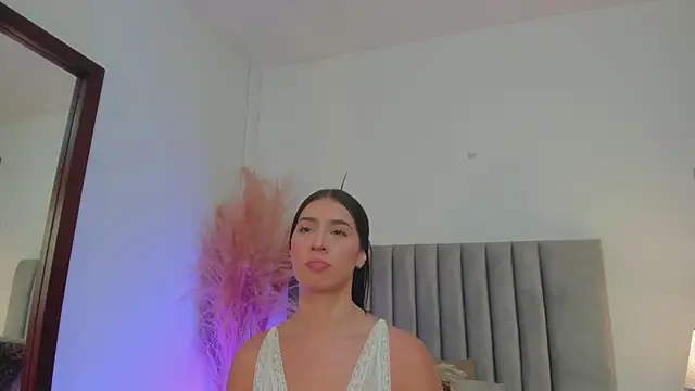 Snapshot of Christy_Sea chatting on February 2025 06:04:02 PM Christy Sea online show from February 2025 06:04:02 PM