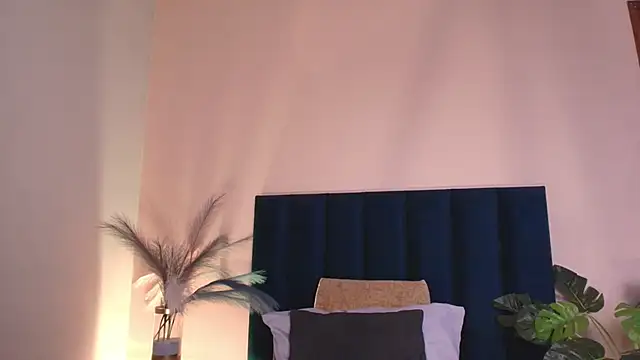 Christy Sea online show from April 2026 12:19:02 PM