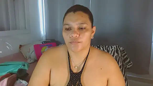 Selenna01 online show from March 2025 12:50:02 PM