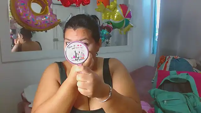Selenna01 online show from October 2025 01:23:01 PM
