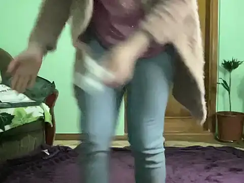 Snapshot of AngelTough20 chatting on November 2025 11:42:02 PM AngelTough20 online show from November 2025 11:42:02 PM