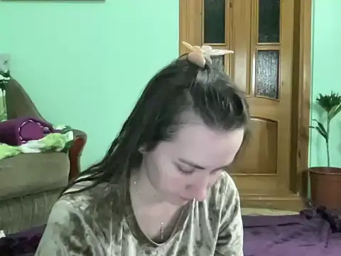 Snapshot of AngelTough20 chatting on October 2025 09:49:01 PM AngelTough20 online show from October 2025 09:49:01 PM