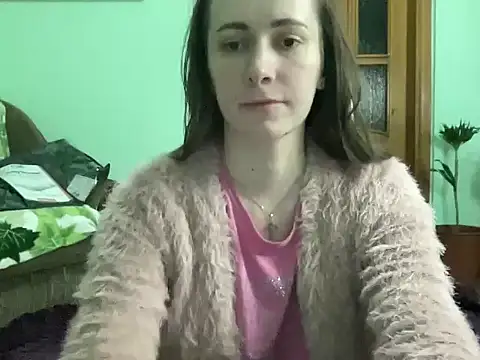 Snapshot of AngelTough20 chatting on November 2025 12:14:01 AM AngelTough20 online show from November 2025 12:14:01 AM