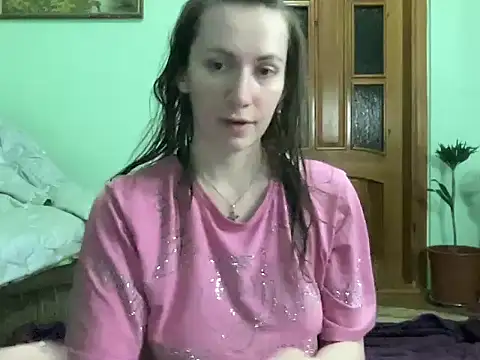 Snapshot of AngelTough20 chatting on December 2025 12:37:02 AM AngelTough20 online show from December 2025 12:37:02 AM