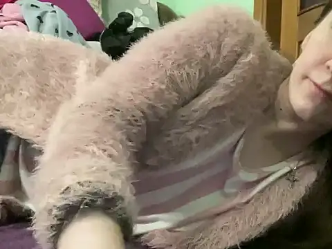 Snapshot of AngelTough20 chatting on October 2025 10:12:02 PM AngelTough20 online show from October 2025 10:12:02 PM