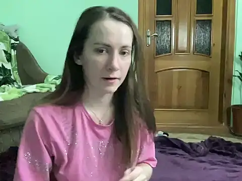 Snapshot of AngelTough20 chatting on September 2025 10:50:01 PM AngelTough20 online show from September 2025 10:50:01 PM