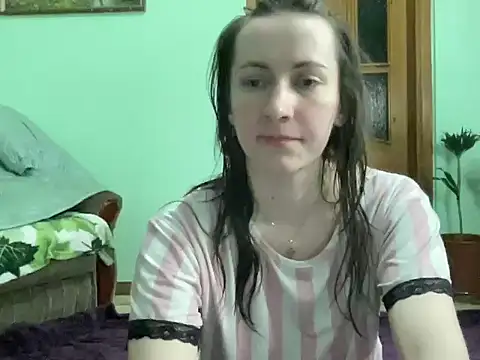 Snapshot of AngelTough20 chatting on December 2025 12:01:02 AM AngelTough20 online show from December 2025 12:01:02 AM