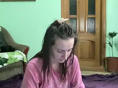 Snapshot of AngelTough20 chatting on November 2025 11:49:01 PM AngelTough20 online show from November 2025 11:49:01 PM