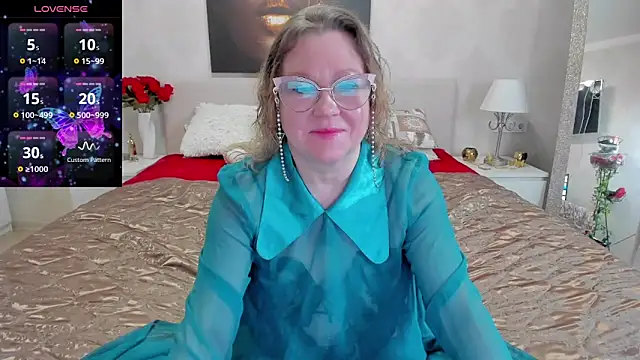 Snapshot of katysako chatting on January 2025 02:58:02 AM katysako online show from January 2025 02:58:02 AM