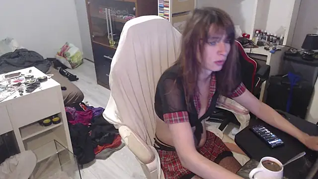 Snapshot of missthon0 chatting on May 2026 08:51:01 AM missthon0 online show from May 2026 08:51:01 AM