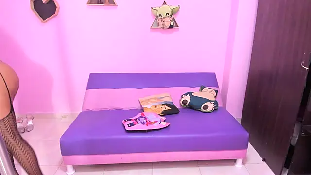 MATURE WHOR33 online show from October 2025 12:17:02 PM